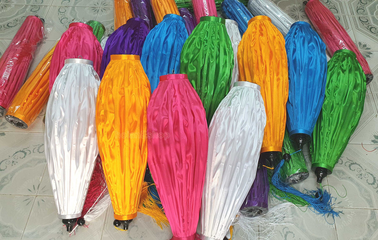 Set of 20 Waterproof Lanterns 26'' For Outdoor Wedding Party Decorative - Vietnam Silk Lantern for Restaurant Decorative - Garden Decor