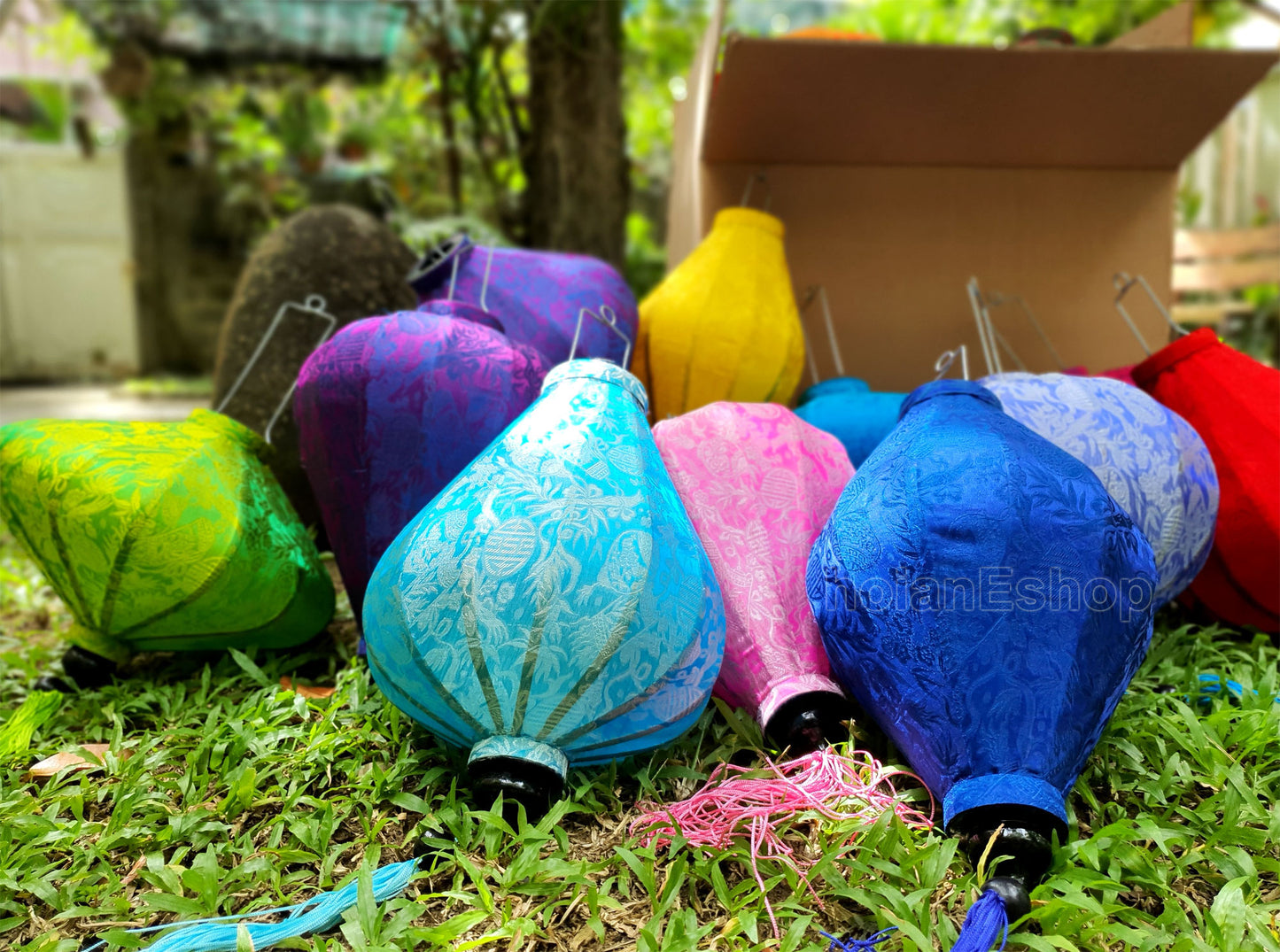 Set of 50 Hoi An silk lanterns 40 cm for Christmas Decorating, Garden decoration - Wedding decoration, lamp for restaurant decor