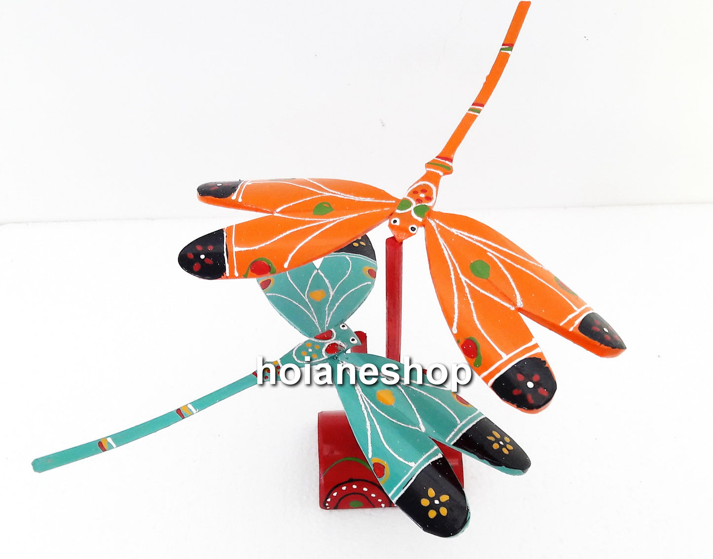 Lot of 100 pcs Balancing Bamboo Butterfly - Hand painted with many colors - Wedding gifts, gifts for him, gifts for mom, gifts for baby