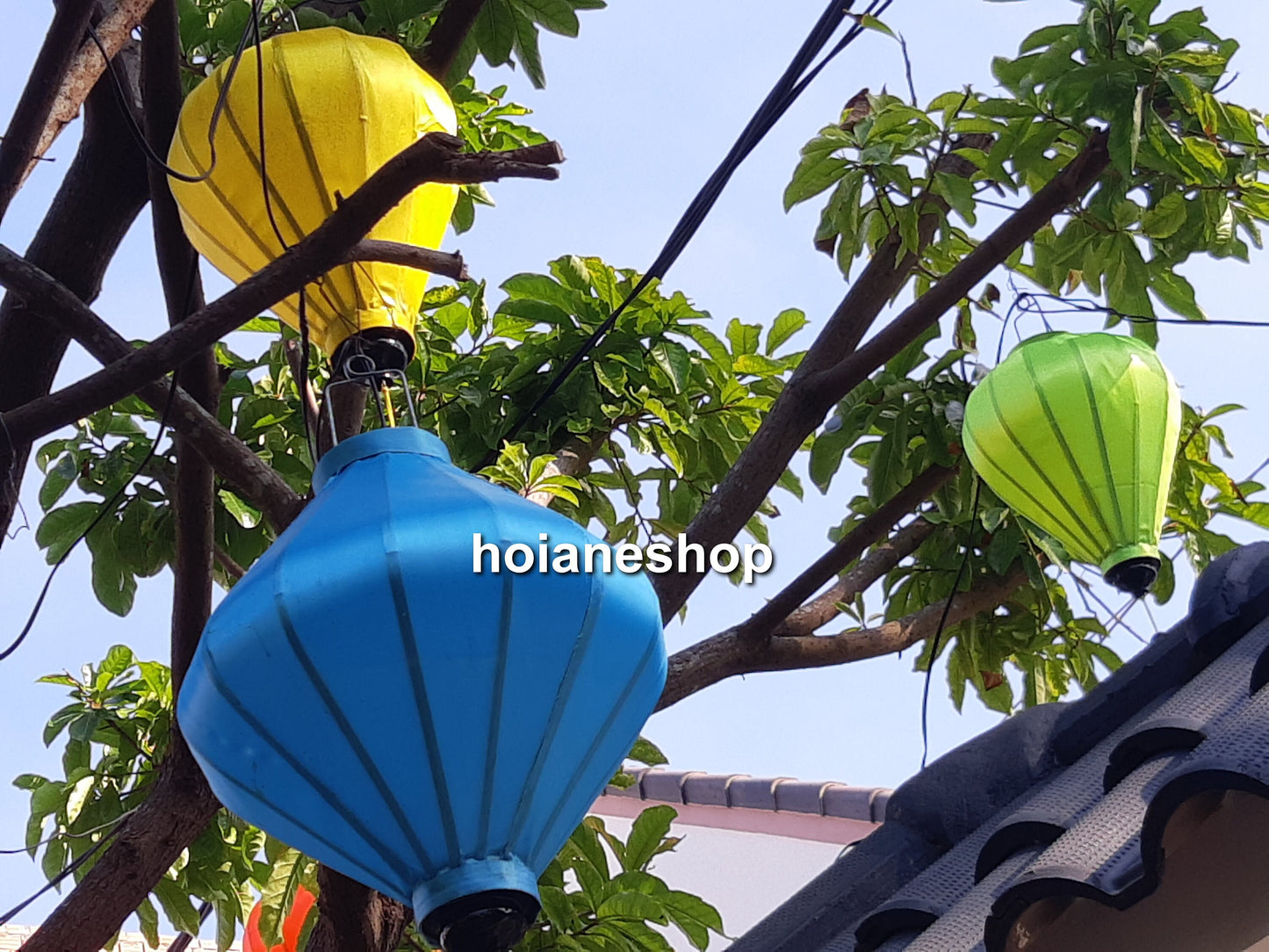 50 pcs waterproof lanterns 40 cm for outdoor decor Lanterns for Christmas Decor Garden decor Outside decor Park decor Hotel lobby decor