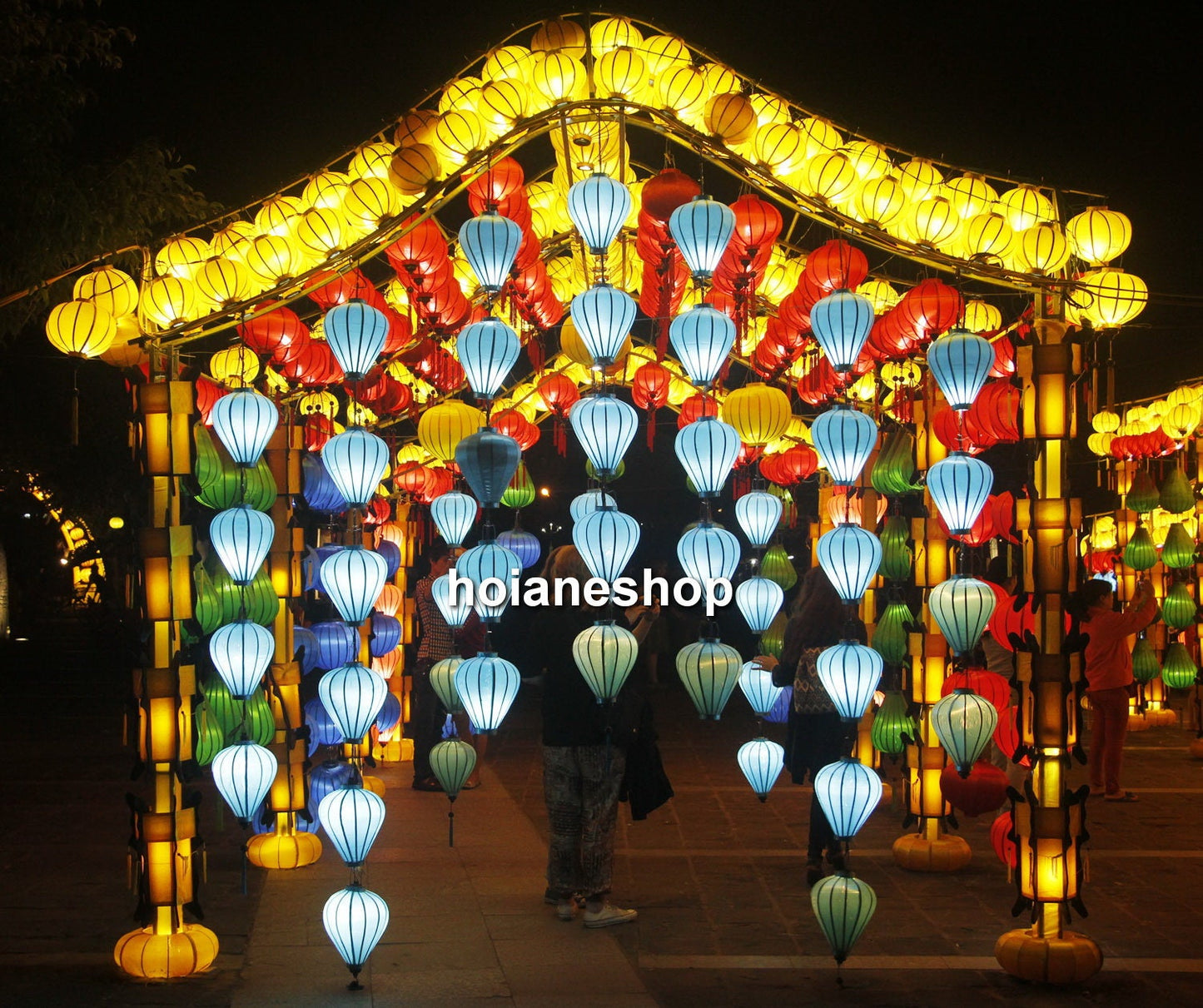 50 pcs waterproof lanterns 40 cm for outdoor decor Lanterns for Christmas Decor Garden decor Outside decor Park decor Hotel lobby decor