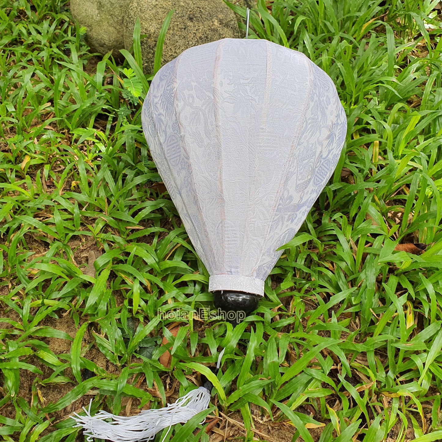 Set 2 pcs of 45cm Vietnam White silk lanterns for wedding party decor - Vietnamese tea party decor - coffee shop decor- restaurant decor