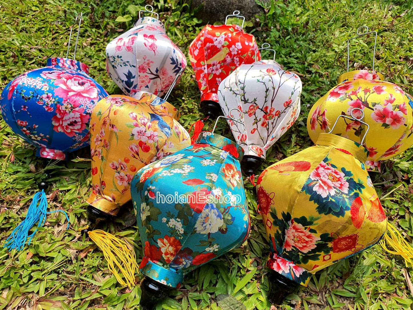 Set 8 bamboo silk lanterns 22cm with flower fabric for Wedding Party decor Ggarden decorative Lanterns for wedding tent decor