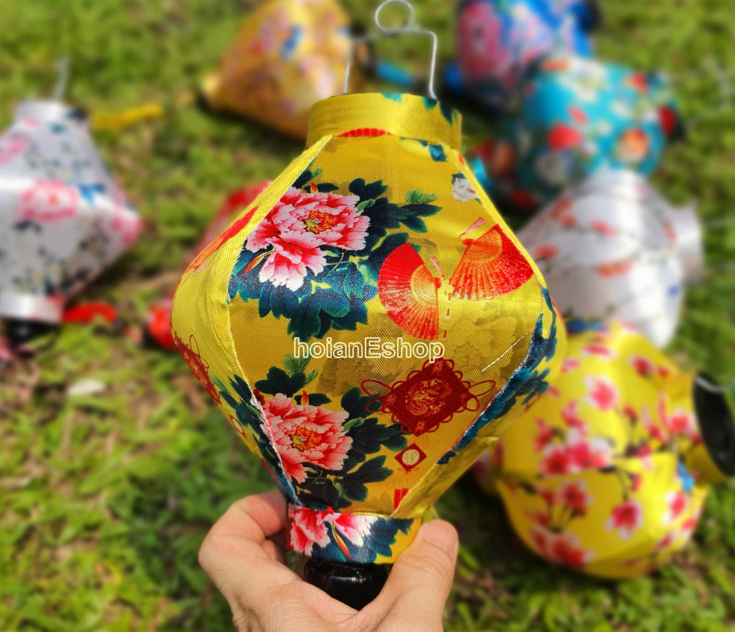 Set 8 bamboo silk lanterns 22cm with flower fabric for Wedding Party decor Ggarden decorative Lanterns for wedding tent decor