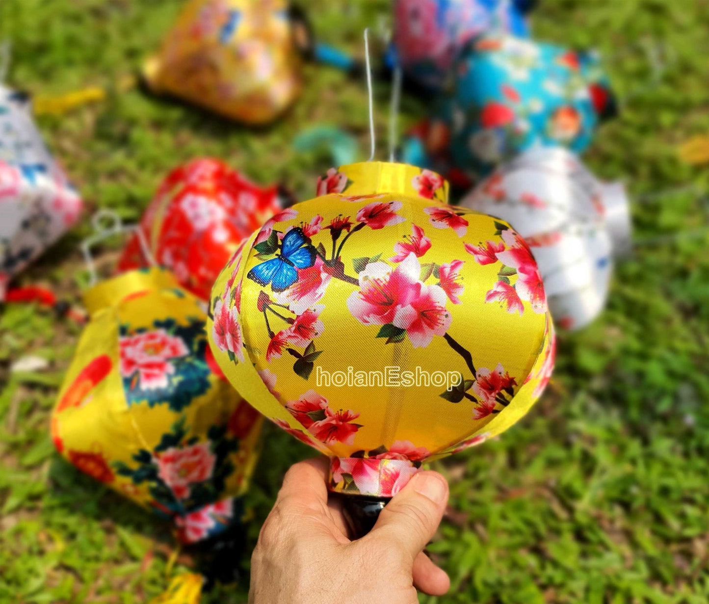Set 8 bamboo silk lanterns 22cm with flower fabric for Wedding Party decor Ggarden decorative Lanterns for wedding tent decor