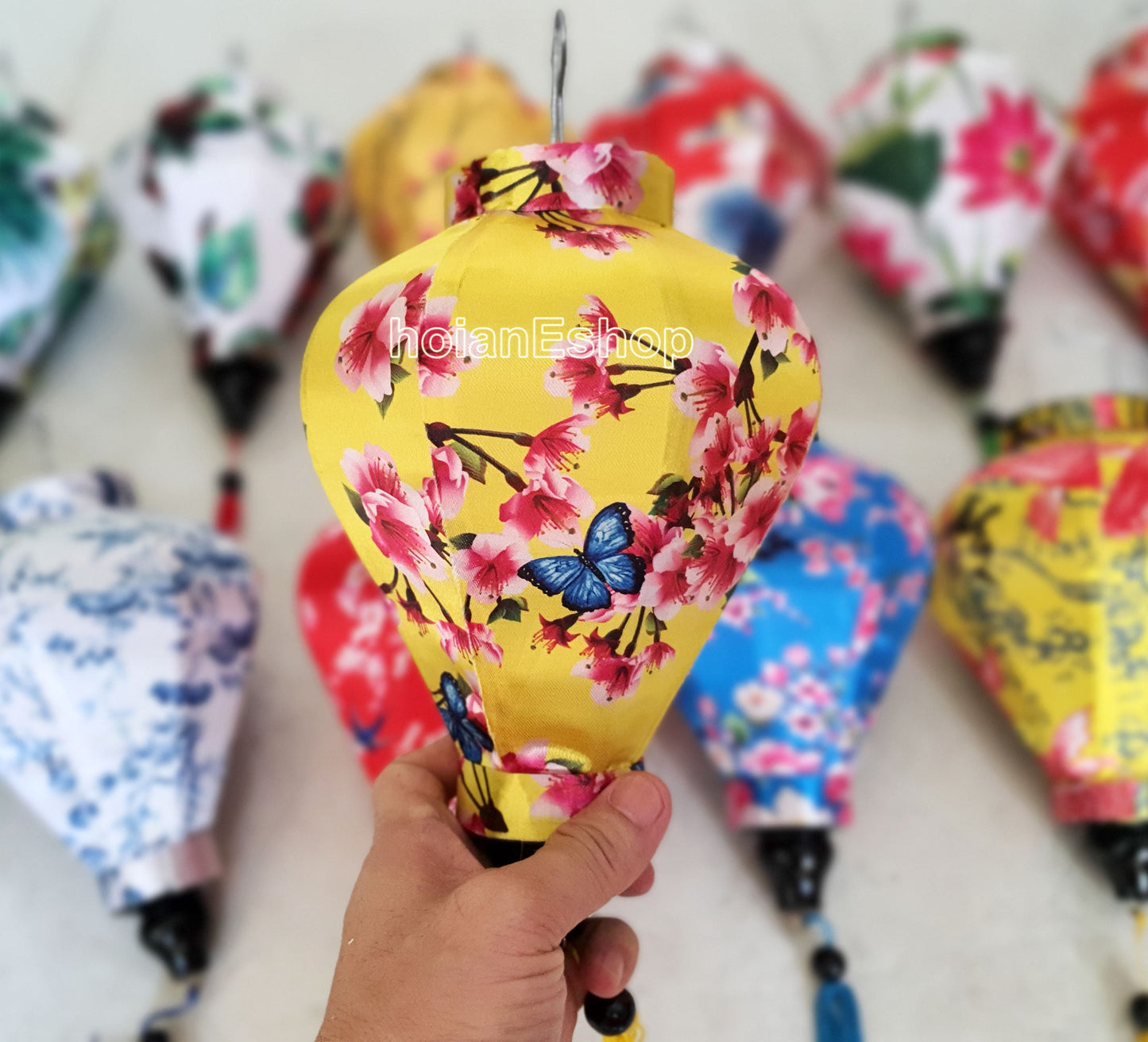 Set 16 Vietnamese Hoi An silk lanterns 22cm Flower fabric lanterns for wedding Decorative Garden decor - Flower Lanterns for restaurant