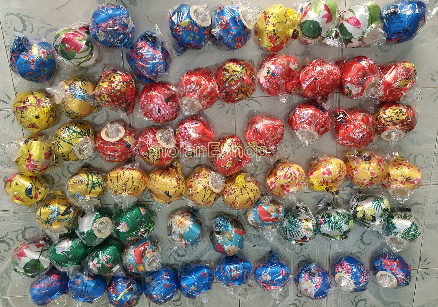 Set 100 pcs Vietnam Silk Lanterns 10cm for Moon festival, Christmas decorations Mini lanterns decorate the outdoor garden