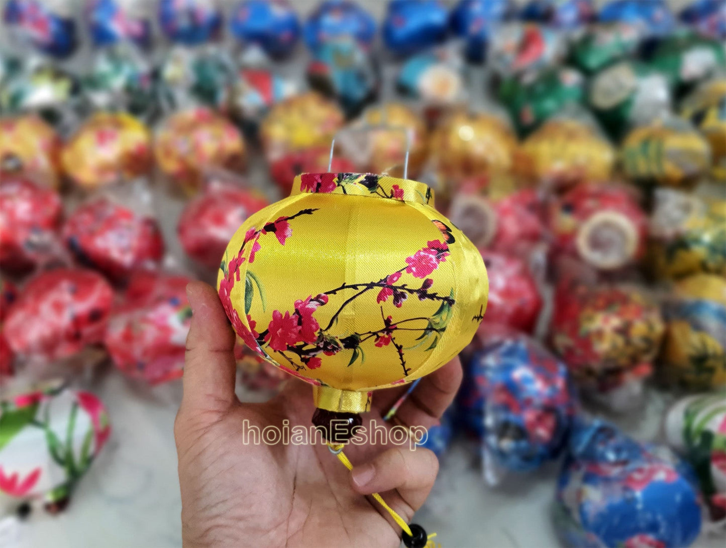 Set 100 pcs Vietnam Silk Lanterns 10cm for Moon festival, Christmas decorations Mini lanterns decorate the outdoor garden