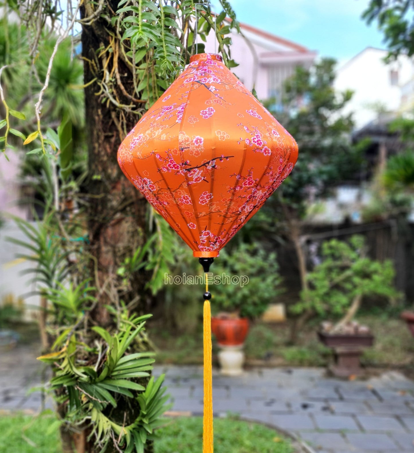 Set 2 Vietnamese Big Silk Lanterns for Wedding Tents Decoration - Big latnerns for Restaurant decor - Large lanterns for Ceiling Decoration