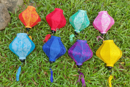 8 pieces of Vietnamese lanterns 22cm for Christmas decor Lanterns for home decor Lanterns for restaurant decor Lanterns for wedding decor