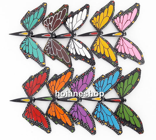 Lot of 50 pcs Bamboo butterfly - Hand painted with many colors - Gift for children, wedding gifts, gifts for mom, gifts for baby