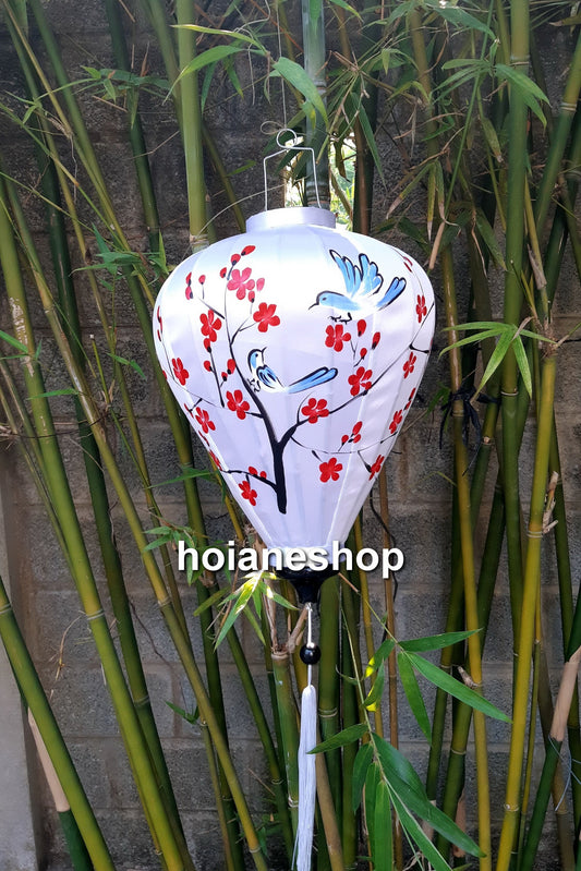 Set of 2 pcs of handpainted bamboo silk lanterns 55cm Flowers and bird handpainted Lanterns for wedding decor Restaurant decor Garden decor