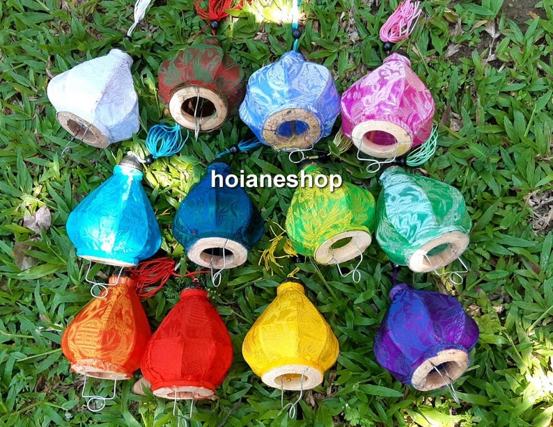 Set 24 pcs Hoi An mini silk lanterns (10cm) for wedding decoration-wedding gifts- Room decor- Christmas gift- Wedding planner - Gift for mom