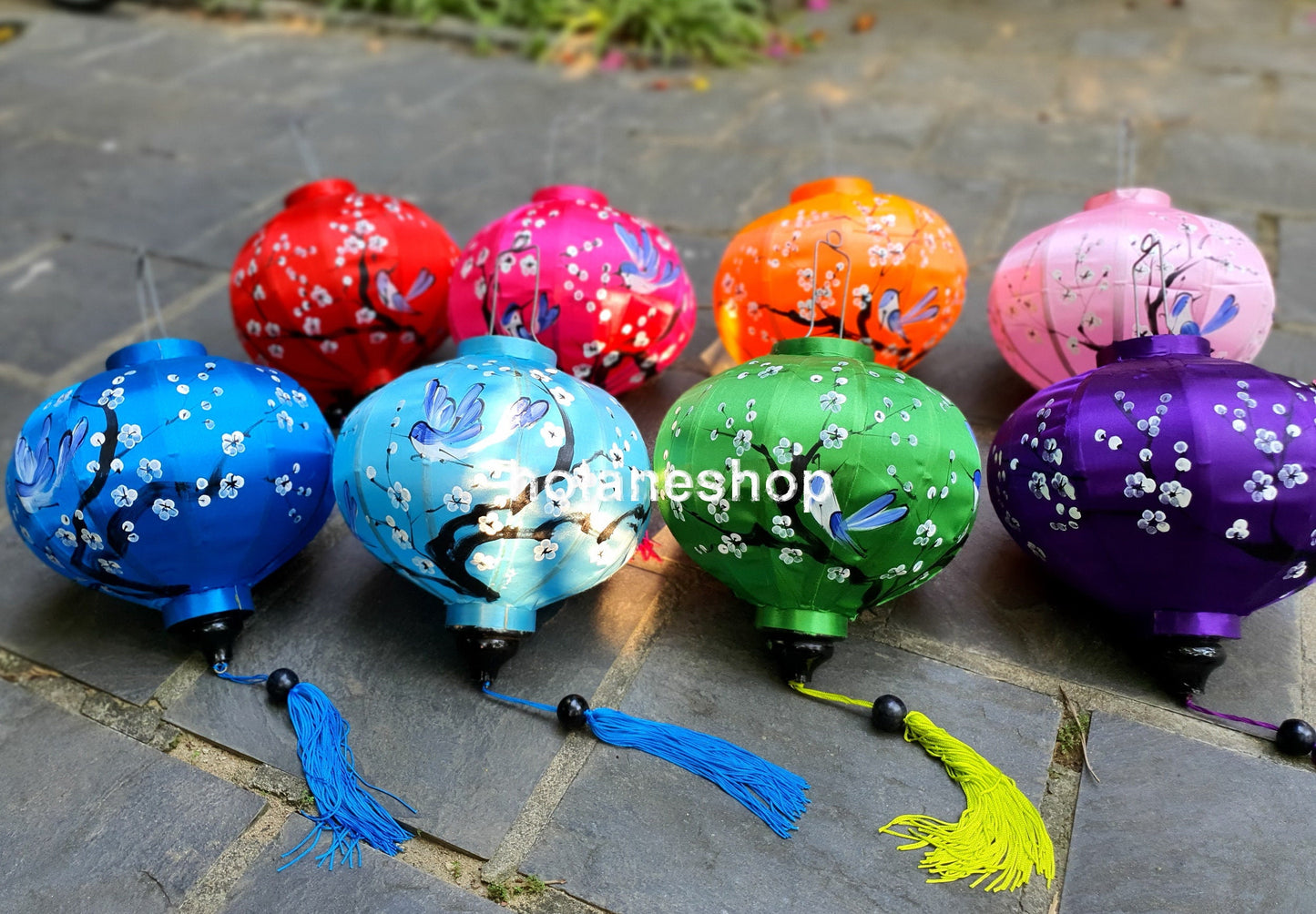 Set 8 pcs vietnamese bamboo silk lanterns 35cm for wedding decoration Hand painting lanterns for restaurant Garden Outside party decor