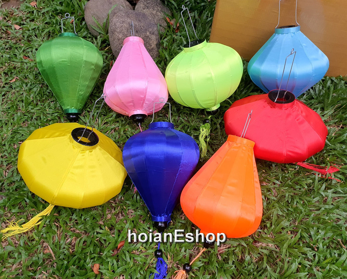 Set 8 pcs of 40cm Vietnamese silk lanterns for outdoor hanging outside-waterproof lantern Wedding lanterns in bulk silk lanterns for outdoor