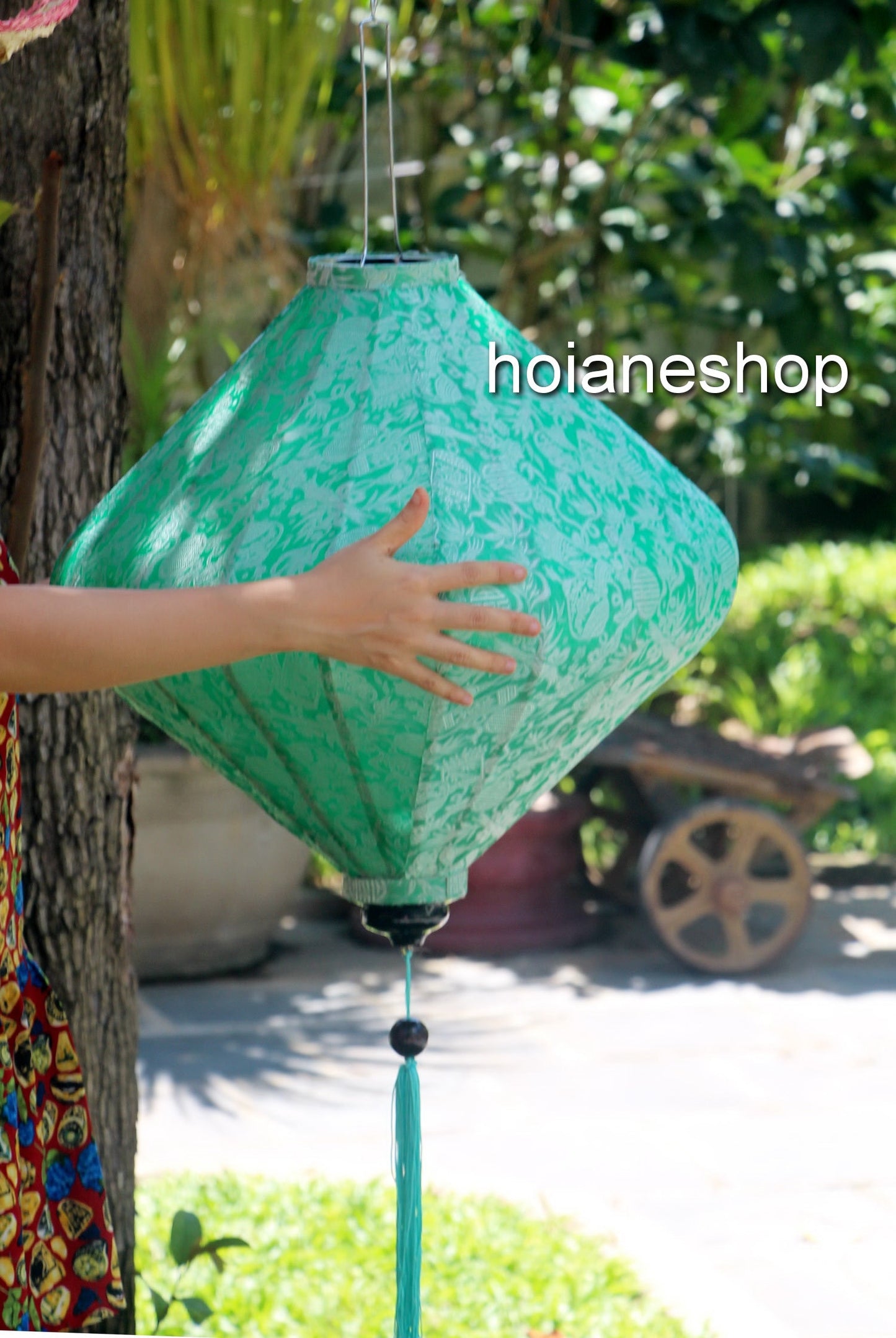 Vietnamese Hoi An silk lanterns 26'' - Big lanterns for wedding tent decor lamps for garden decor Events decor ceiling lights 66cm