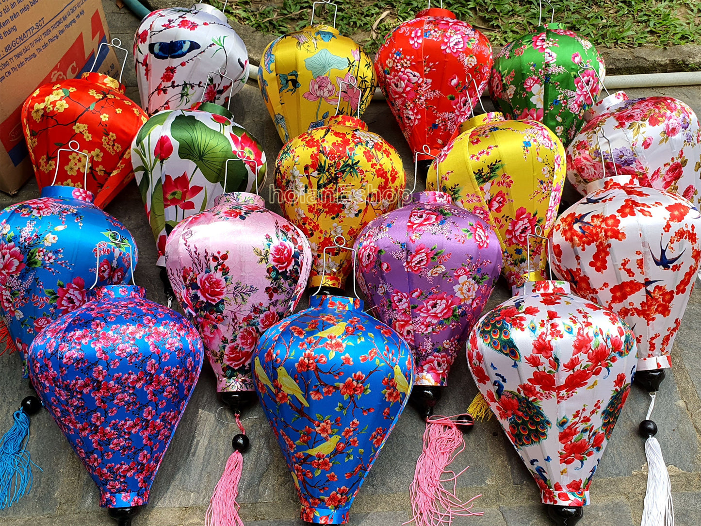 Set 16 pcs flowers silk lanterns 40cm for outside wedding party decorative - Vietnam lanterns for Restaurant decor Porch decor