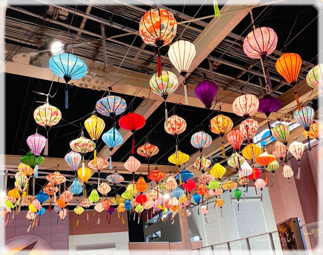 Set of 20pcs bamboo silk lanterns 40cm - Mix shapes and colors with flower fabric for wedding decor - Home decor - Lantern for wedding