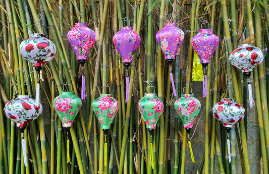 Set 12 pcs Vietnam silk lanterns 22cm for outdoor wedding party decor - Lanterns for wedding tent decor - Lanterns for restaurant