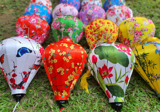 Vietnam bamboo silk lanterns 35cm -Set of 4 pcs- Personalization lanterns - Buyer choose shape and fabric - Wedding lanterns