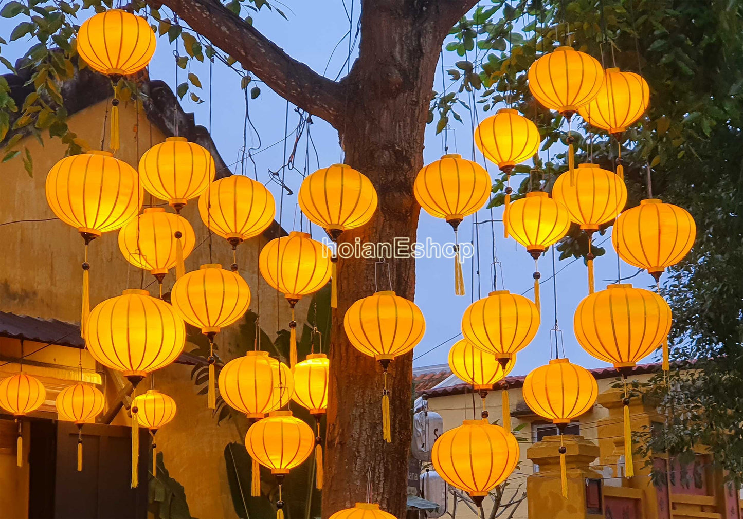 Set 30 pcs Vietnam Silk Lanterns 35 cm for Restaurant Decoration, Outdoor Party Decoration, Garden Party Decoration