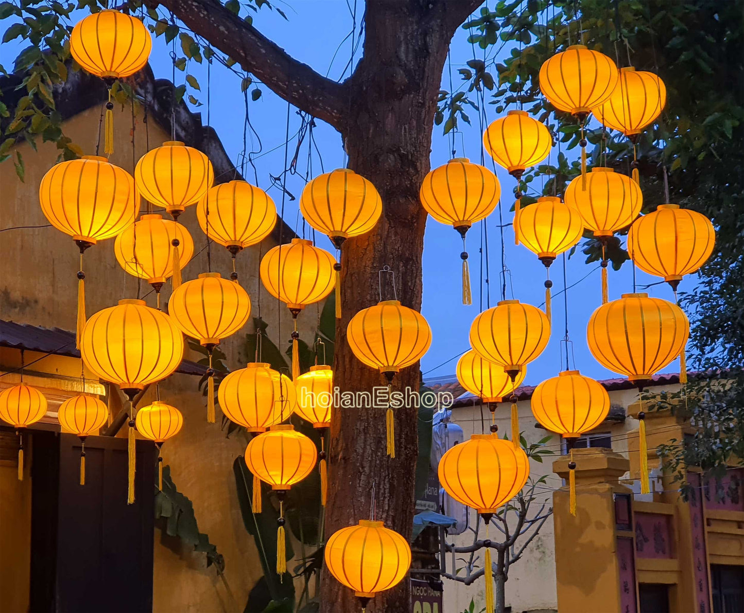 Set 30 pcs Vietnam Silk Lanterns 35 cm for Restaurant Decoration, Outdoor Party Decoration, Garden Party Decoration