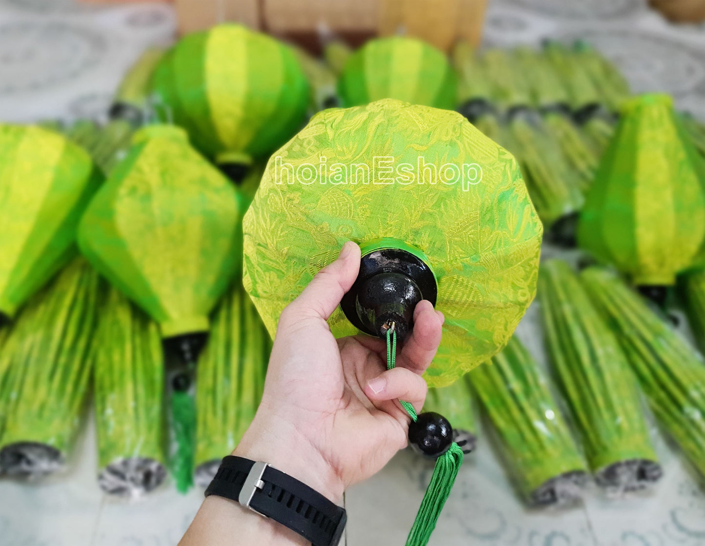 Set 30pcs Vietnamese silk lanterns 40 cm for Wedding Party decoration, Restaurant decor, Outside Party decor