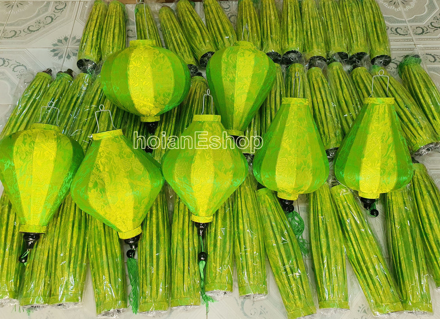 Set 30pcs Vietnamese silk lanterns 40 cm for Wedding Party decoration, Restaurant decor, Outside Party decor