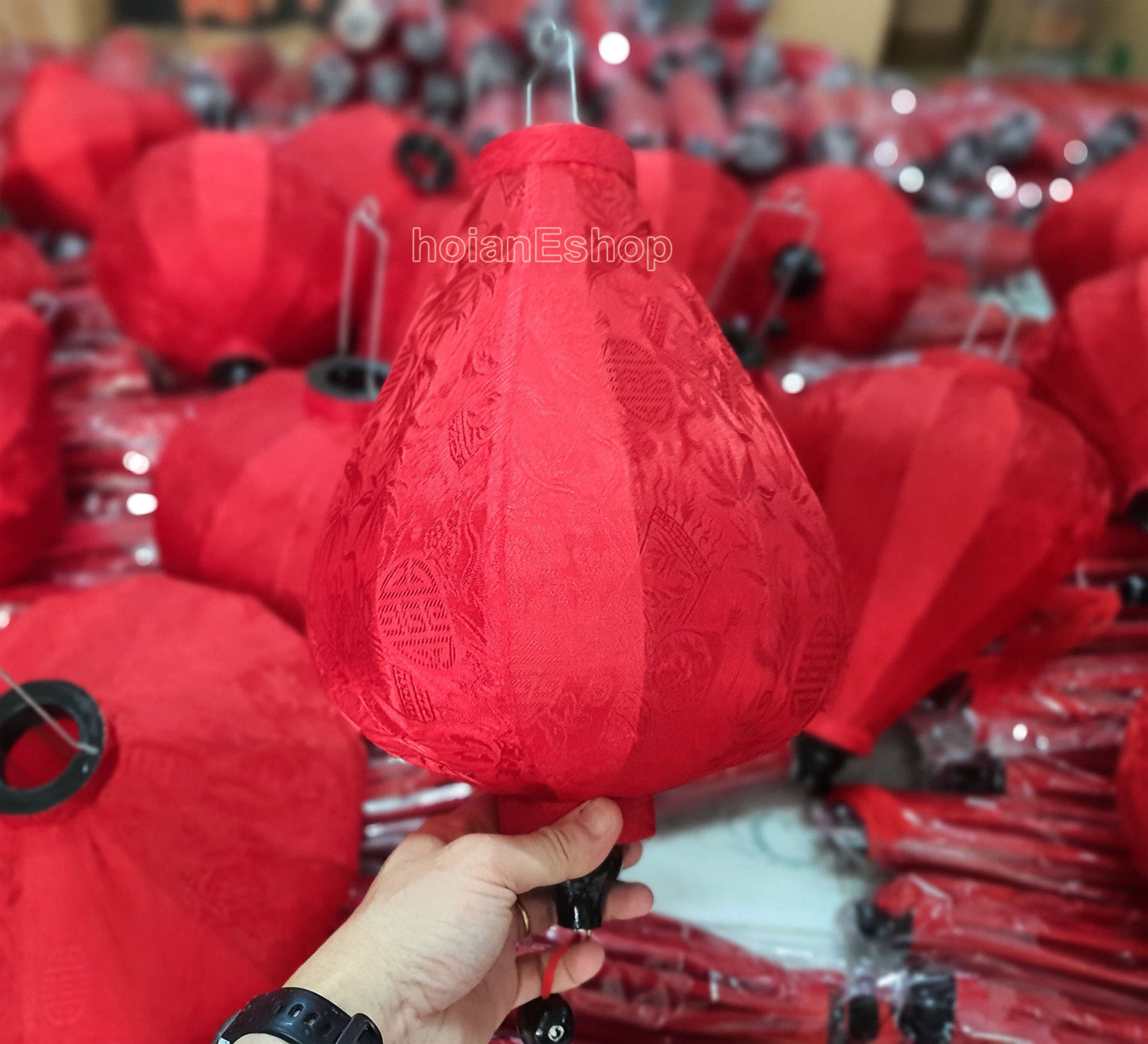 Set 50 pcs Vietnam Red silk lanterns for Wedding Party decoration Restaurant Decor Hotel decor Garden decor Tent decor