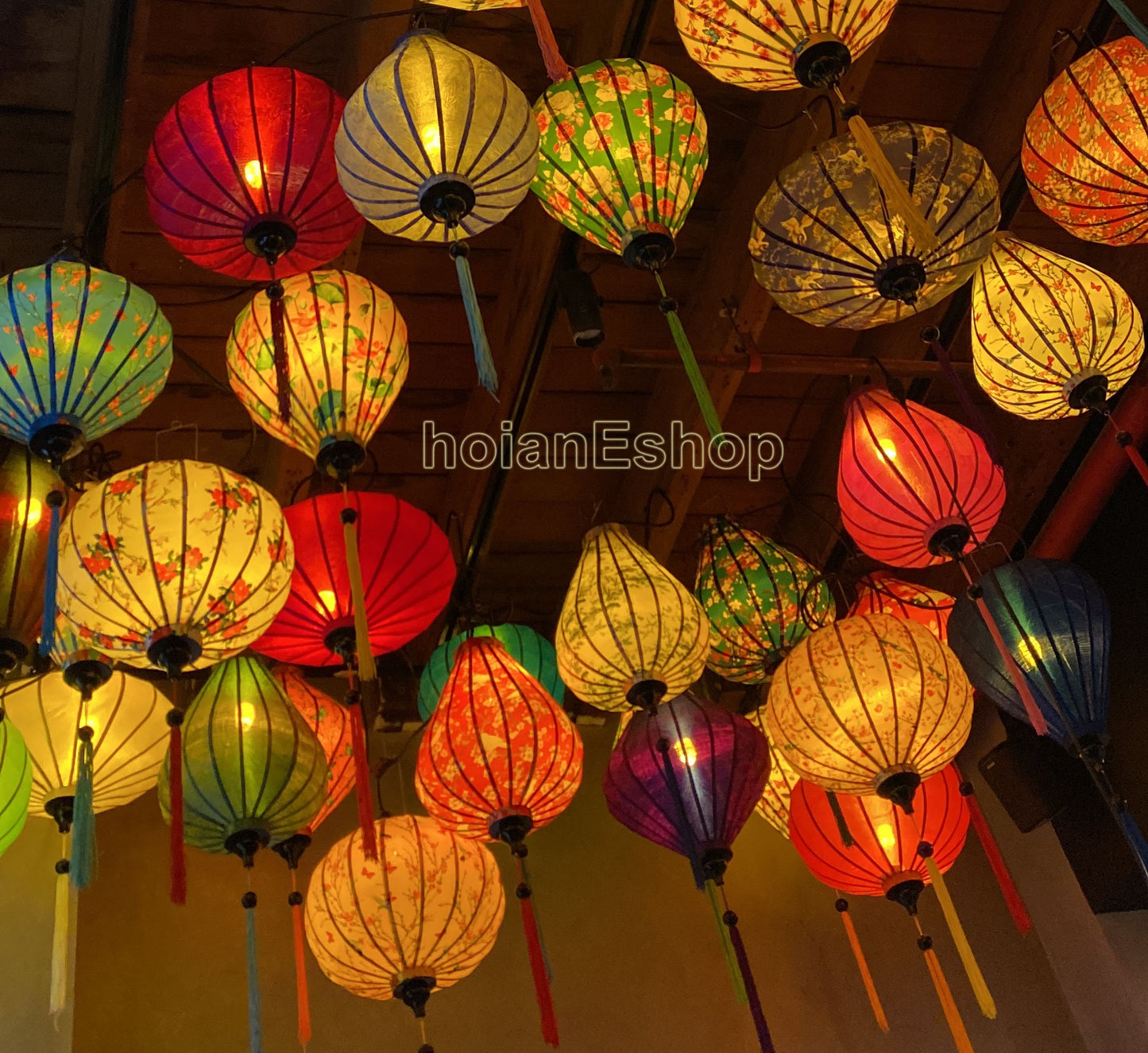 Set 30 Hoi An silk lanterns for Restaurant decor - Size 55cm - Lanterns for Restaurant decor - Outdoor and patio decor- Coffee shop hanging